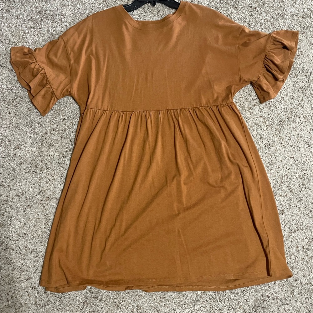 Beautiful and comfortable brown dress made of 100% Cotten.